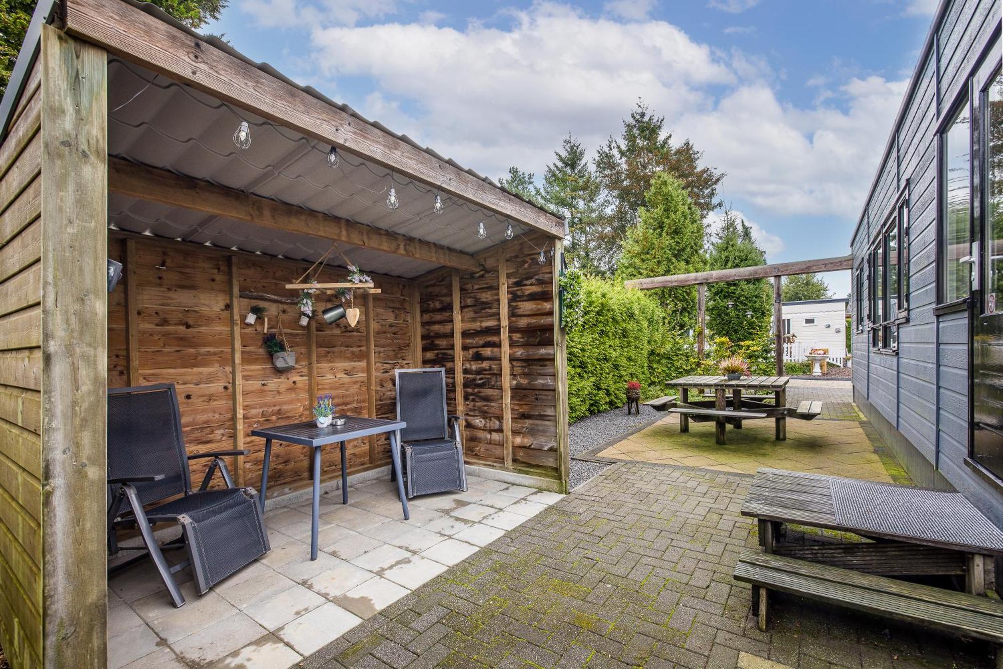 Chalet 'T Veluws Stulpje "Geniet, Ontspan En Droom Even Lekker Weg!" Putten Exterior foto